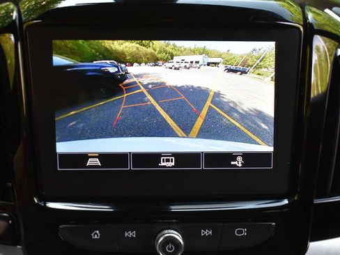 Used 2023 Chevrolet Traverse LT AWD/4WD image 18