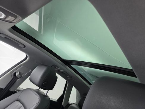 Used 2018 Audi Q5 2.0T Premium Plus w/ Premium Plus Package image 12