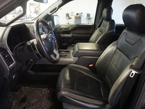 Used 2018 Ford F150 Raptor w/ Equipment Group 801A Mid image 18