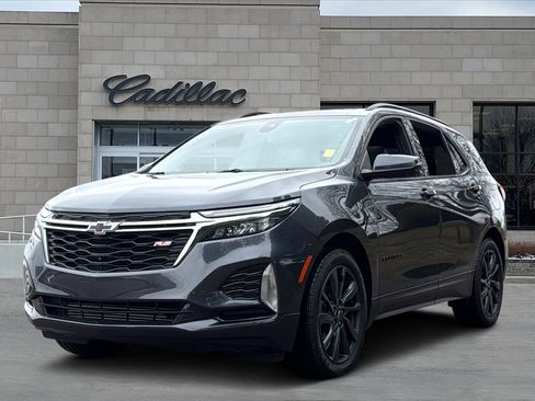 Used 2022 Chevrolet Equinox RS w/ RS Leather Package image 5