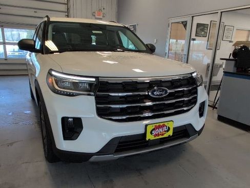 New 2026 Ford Explorer Active w/ Active Comfort Package AWD/4WD image 40