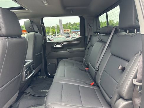Used 2026 Chevrolet Silverado 1500 LTZ w/ LTZ Premium Package AWD/4WD image 25