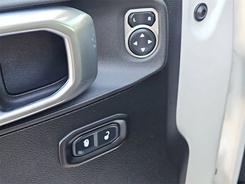 Used 2021 Jeep Wrangler Unlimited Sport image 25