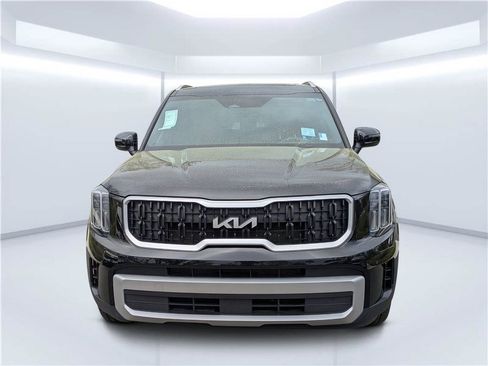 Used 2023 Kia Telluride EX image 8