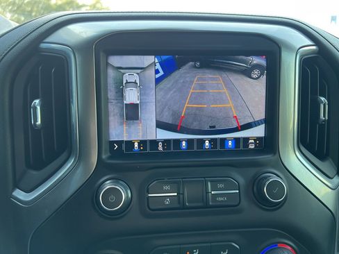 Used 2020 Chevrolet Silverado 2500 LTZ w/ LTZ Texas Edition image 32