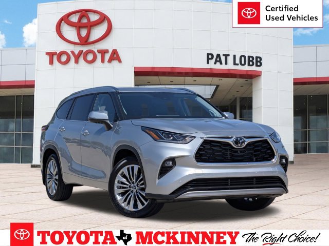 Used 2025 Toyota Highlander Platinum AWD/4WD image 1