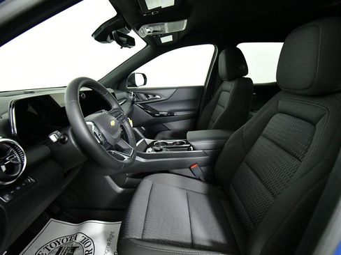 New 2026 Chevrolet Equinox LT w/ Safety and Technology Package AWD/4WD image 5