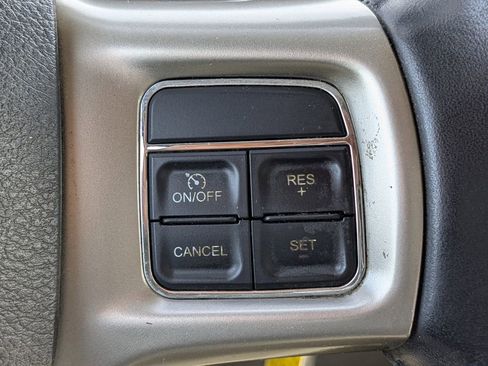 Used 2017 RAM 3500 Laramie image 27