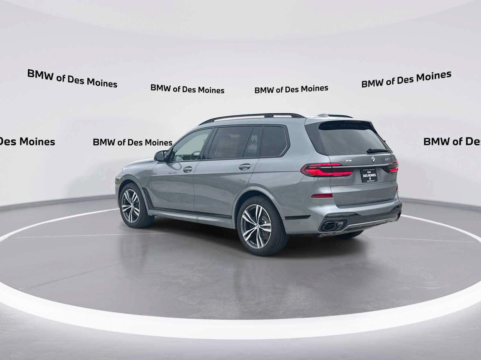 Used 2026 BMW X7 M60i w/ M Sport Professional Package AWD/4WD image 6