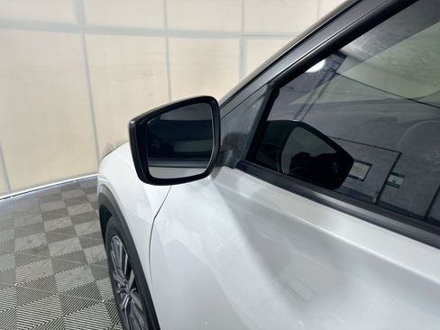 Used 2022 Nissan Kicks SV FWD image 10