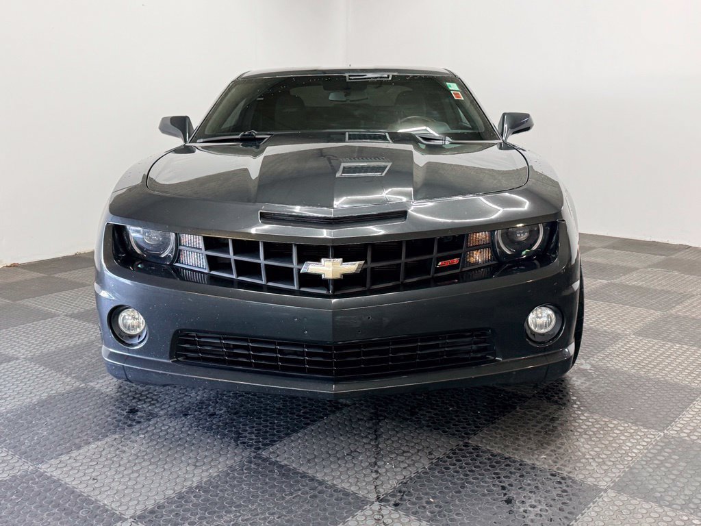 Used 2013 Chevrolet Camaro SS w/ RS Package RWD image 4