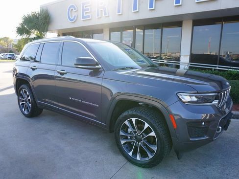 Used 2022 Jeep Grand Cherokee Overland image 1