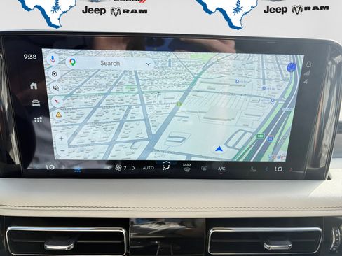 Used 2025 Lincoln Aviator Reserve w/ Equipment Group 201A AWD/4WD image 15