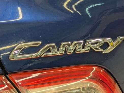 Used 2009 Toyota Camry LE image 24