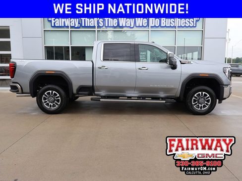 New 2026 GMC Sierra 3500 SLT w/ SLT Convenience Package AWD/4WD image 1