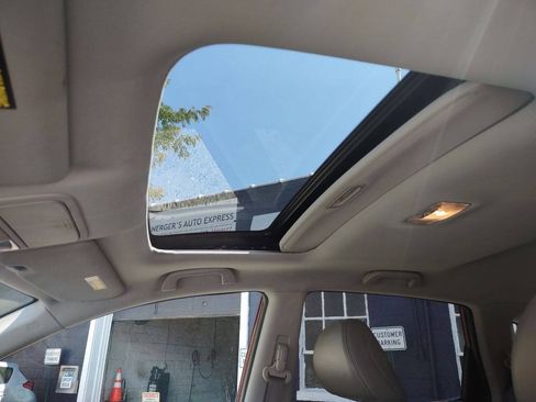 Used 2011 Honda CR-V EX-L image 6