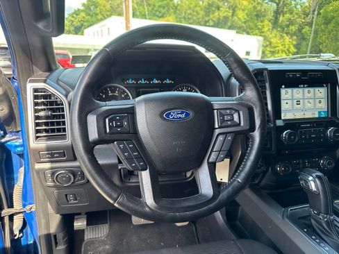 Used 2017 Ford F150 XLT w/ Equipment Group 302A Luxury AWD/4WD image 15