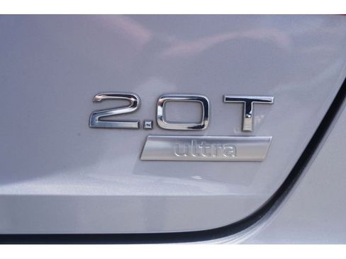 Used 2018 Audi A4 2.0T Ultra Premium Plus w/ Premium Plus Package FWD image 10