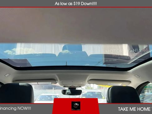 Used 2018 Jaguar E-PACE SE AWD/4WD image 13