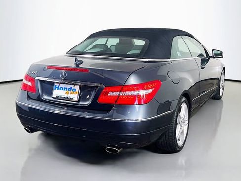 Used 2011 Mercedes-Benz E 350 Cabriolet image 20