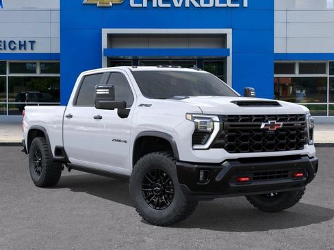 New 2026 Chevrolet Silverado 2500 ZR2 w/ LPO, Dark Essentials Package AWD/4WD image 7