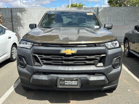 Used 2023 Chevrolet Colorado W/T RWD image 3