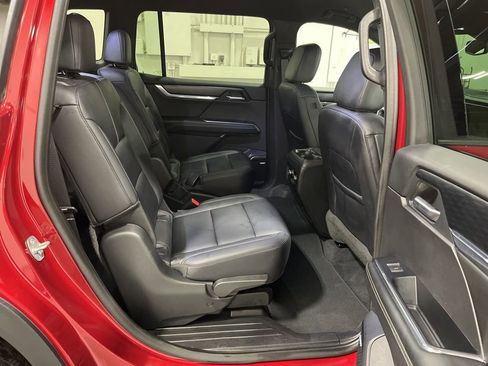 Certified 2024 GMC Acadia Elevation image 26