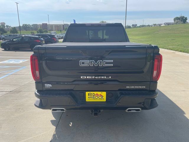 Used 2022 GMC Sierra 1500 Denali Ultimate AWD/4WD image 5