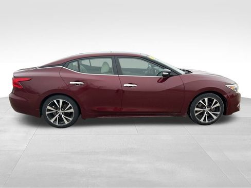 Used 2018 Nissan Maxima Platinum image 8