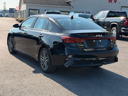 Used 2023 Kia Forte GT-Line w/ GT-Line Technology Package FWD image 7