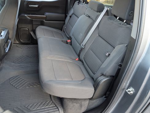 Used 2021 Chevrolet Silverado 1500 LT Trail Boss w/ Bed Protection Package image 17