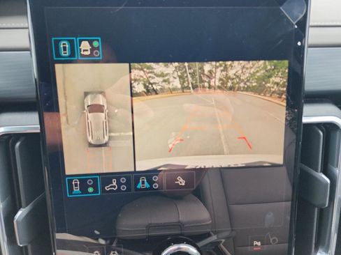New 2026 GMC Acadia Elevation w/ Elevation Premium Package FWD image 15