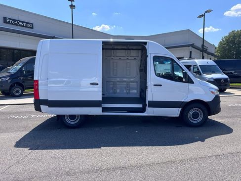 New 2025 Mercedes-Benz Sprinter 2500 image 23
