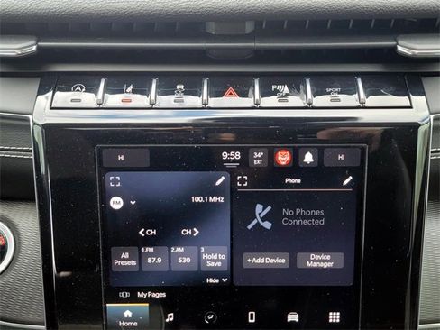 Used 2023 Jeep Grand Cherokee Laredo X image 21