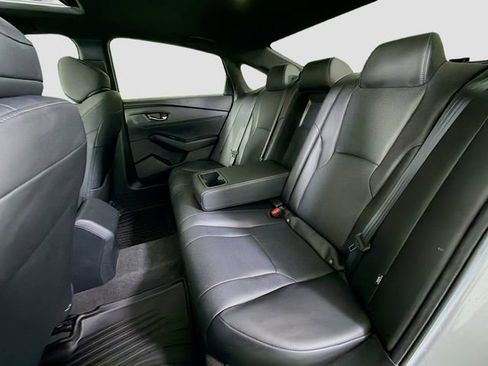 Used 2024 Honda Accord Sport image 23