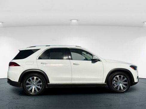 Certified 2024 Mercedes-Benz GLE 450 4MATIC image 8