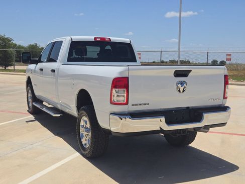 Used 2024 RAM 2500 Big Horn AWD/4WD image 5