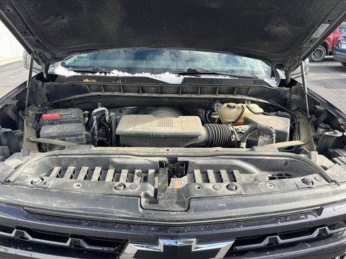 Used 2022 Chevrolet Silverado 1500 RST AWD/4WD image 28