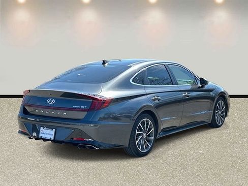 Used 2022 Hyundai Sonata Limited w/ Cargo Package image 5