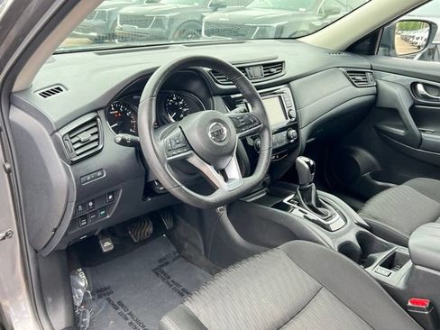 Used 2020 Nissan Rogue S w/ Special Edition Package AWD/4WD image 17