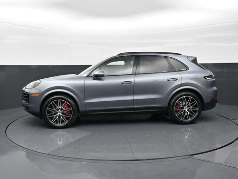 New 2026 Porsche Cayenne S AWD/4WD image 2