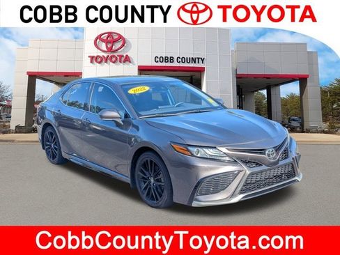 Used 2022 Toyota Camry XSE image 1