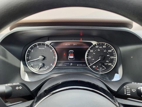 Used 2023 Nissan Rogue SV image 21