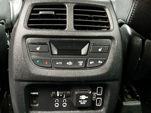 Used 2020 Honda Pilot Elite image 27