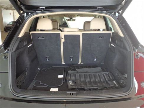 Certified 2023 Audi Q5 2.0T Premium w/ Convenience Package image 20