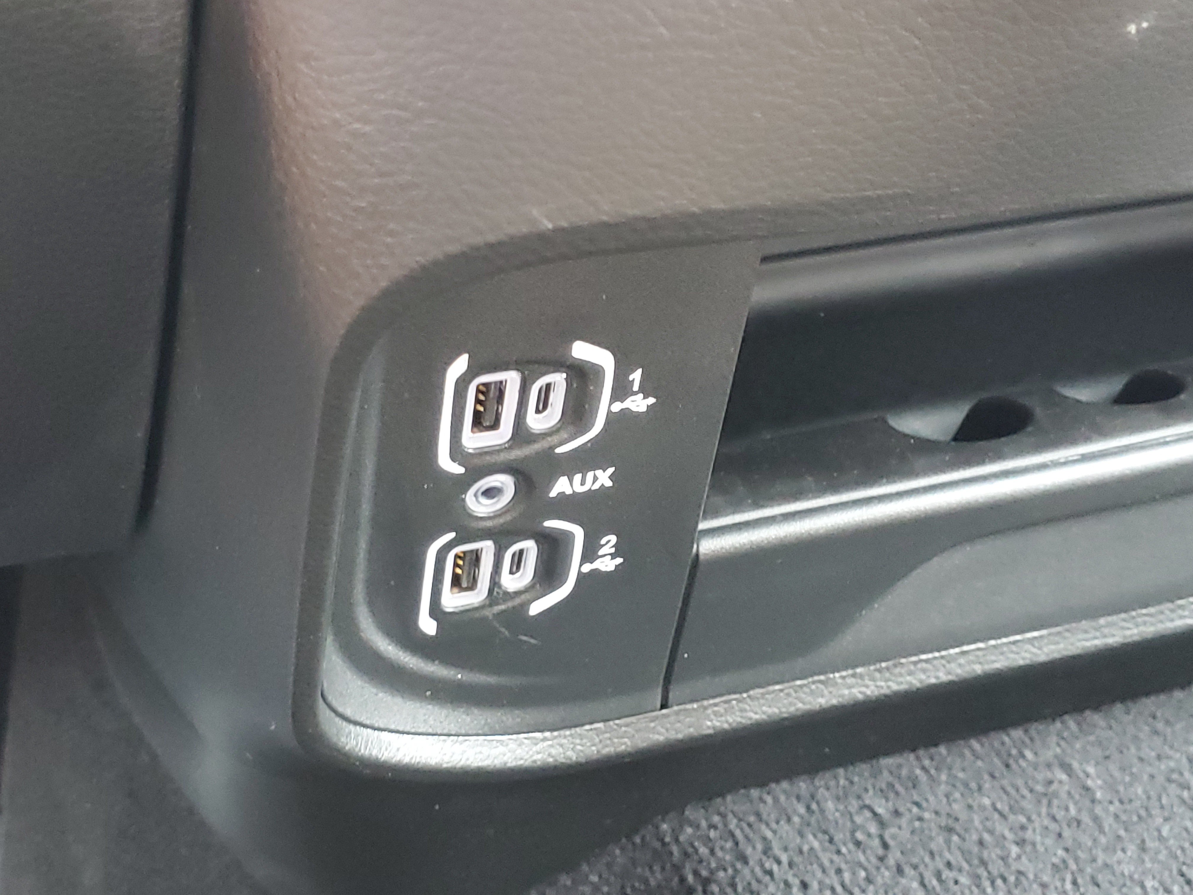 Used 2026 RAM 2500 Big Horn AWD/4WD image 17