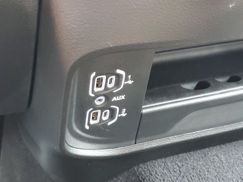 Used 2026 RAM 2500 Big Horn AWD/4WD image 17