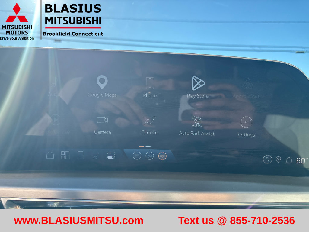 Used 2024 Cadillac Lyriq Luxury AWD/4WD image 25