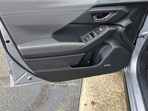 Certified 2025 Subaru Crosstrek 2.5i Limited w/ Popular Package #3A image 33