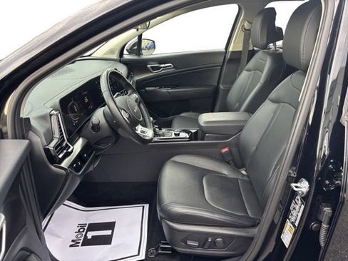 Certified 2024 Kia Sportage EX AWD/4WD image 10
